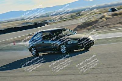 media/Dec-13-2025-Extreme Speed (Sat) [[d129ecb0b9]]/Beginner/Session 3 (Turn 5)/